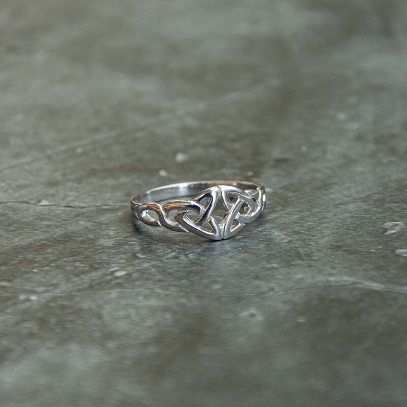 Hallmarked Sterling Silver Elegant Double Trinity Knot Design Ring